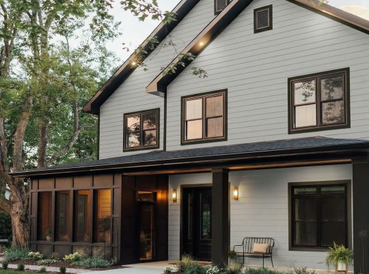 james_hardie_plank_horizonatāli_ventilejamas_fasades_light_mist